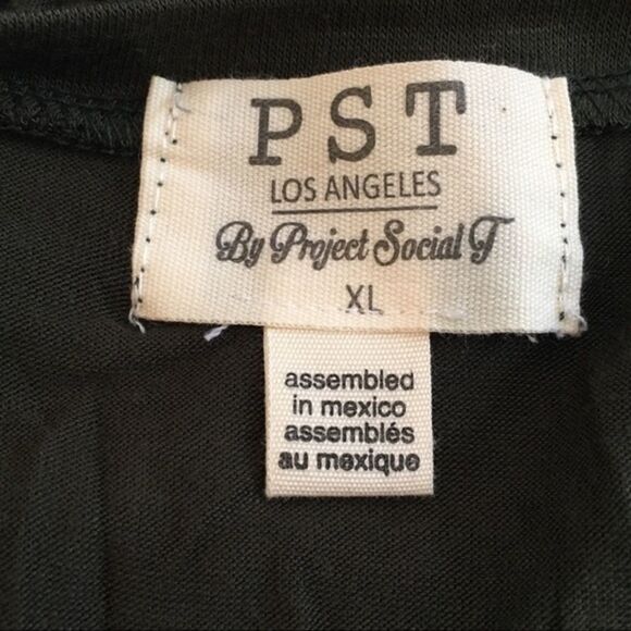 Project Social T Girls Have More Fun Bodysuit XL - Picture 7 of 8